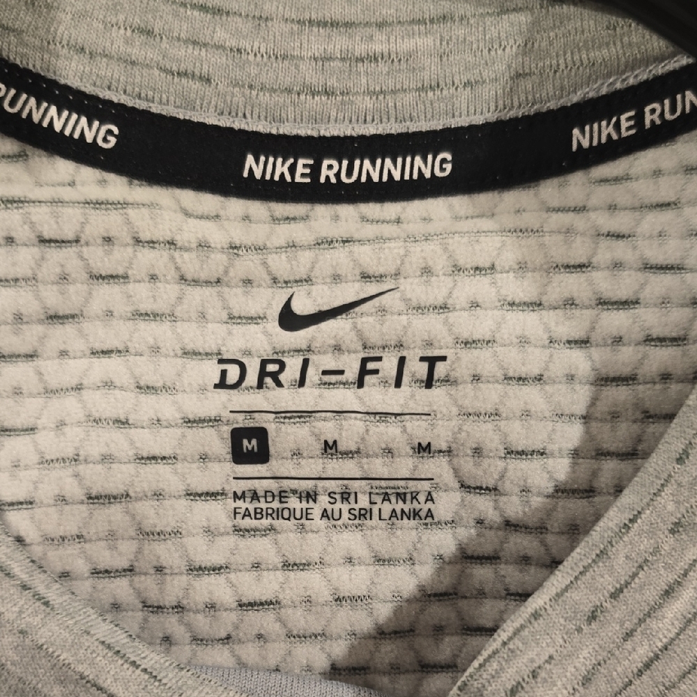 Nike Light Gray Waffle-Knit Long Sleeve Top - Picture 5 of 5